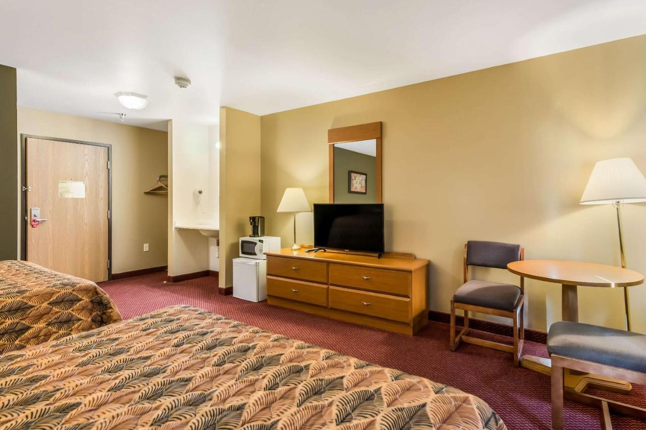 Econo Lodge 라이스 레이크 외부 사진